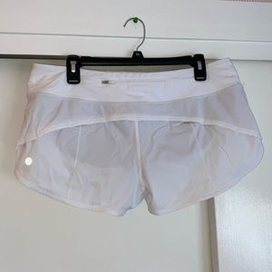 Lululemon speed up shorts 2.5”